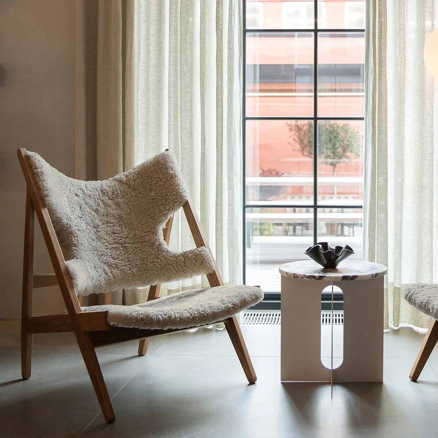 Homio Decor Alpina Sheepskin Armchair