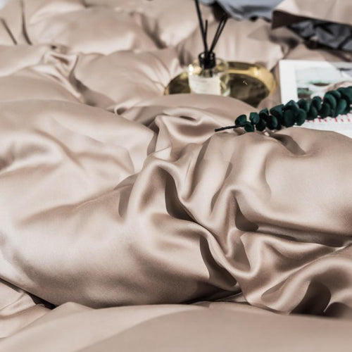 All Season Silk Bedding Set - Homio Decor