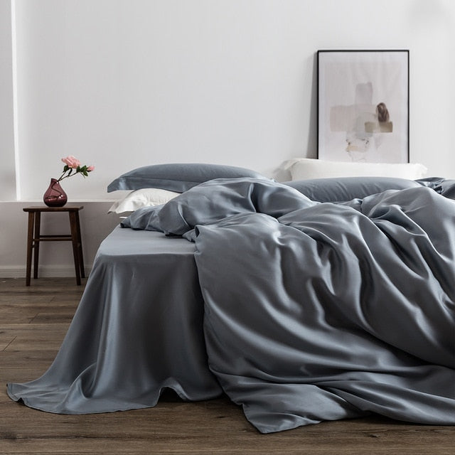 Elegant Silk Bedding Set - Homio Decor