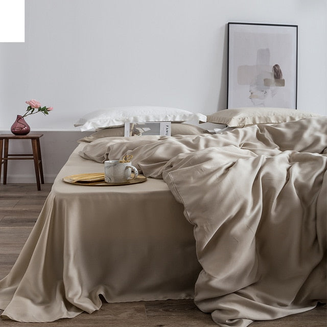 Elegant Silk Bedding Set - Homio Decor