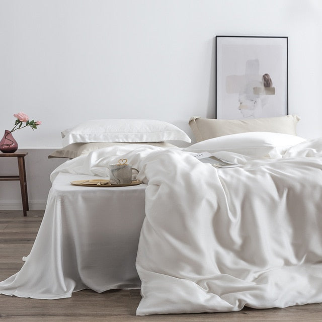 Elegant Silk Bedding Set - Homio Decor