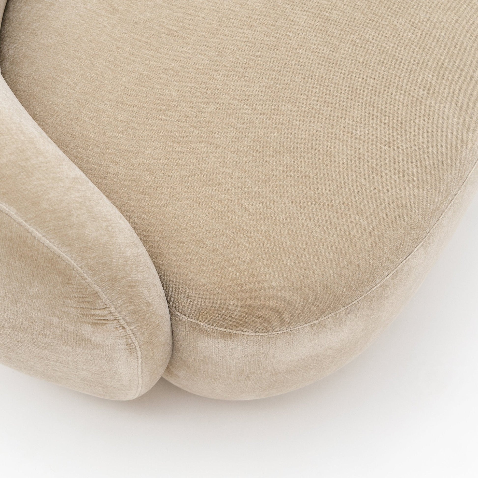 Homio Decor Boucle Curved Chair