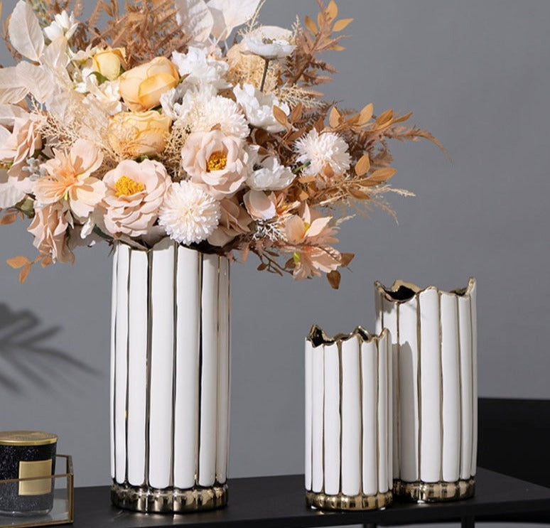 Luxury Gilded Ceramic Vase - Homio Decor