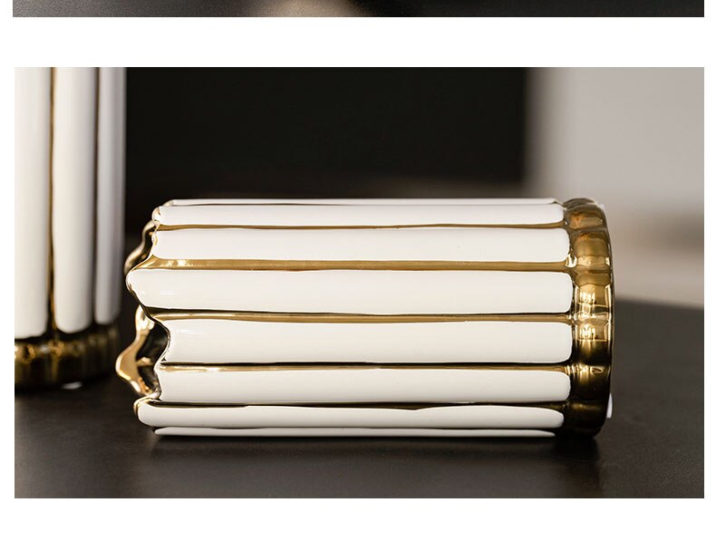 Luxury Gilded Ceramic Vase - Homio Decor