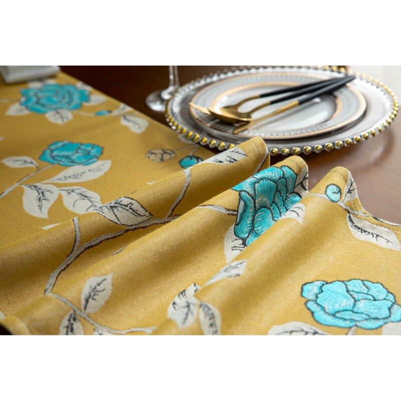 Luxury Flora Leaf Table Runner - Homio Decor