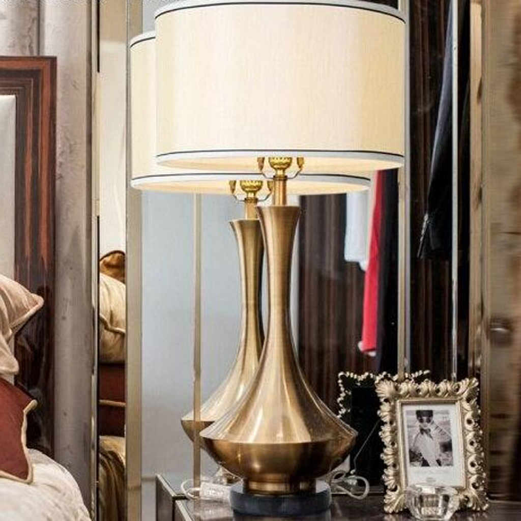 Simple Post-Modern Iron Table Lamp - Homio Decor